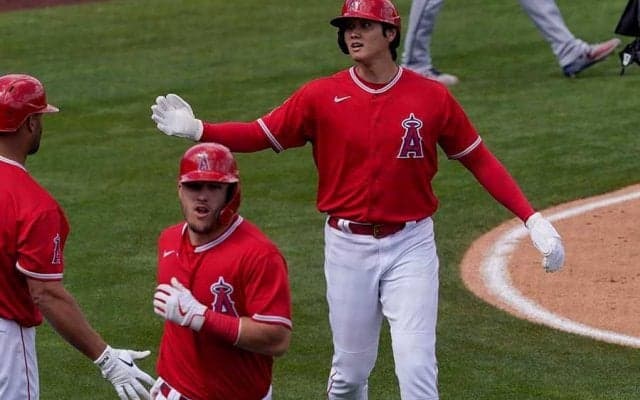 「文句なし」「また熱狂させた」大谷翔平がCY賞ビーバー攻略、141M弾をMLB公式称賛