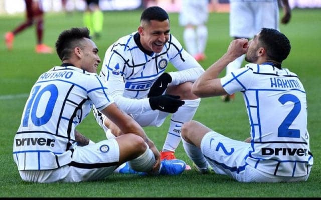 古巣インテルの好調喜ぶバイエルン会長「コンテは素晴らしい仕事をしている」