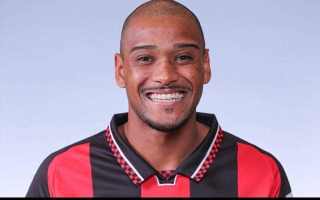 札幌FWドウグラス・オリヴェイラが右ハムストリング肉離れ