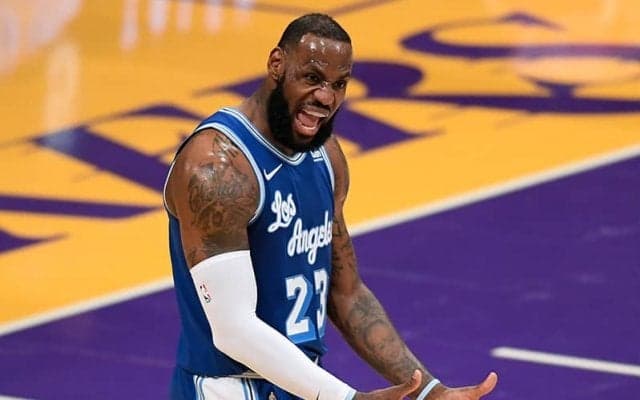 レイカーズがウルブズを破り3連勝…レブロンが通算99回目のトリプルダブル