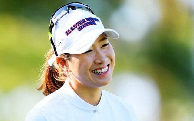 ピカピカ710万円ジャガーと笑顔　木戸愛の私服姿に反響「羨ましいです」「モデル？」