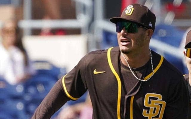 【MLB】パドレス名手、カメラが追いきれない“超強肩”に米驚愕「100マイルくらい出てそう」