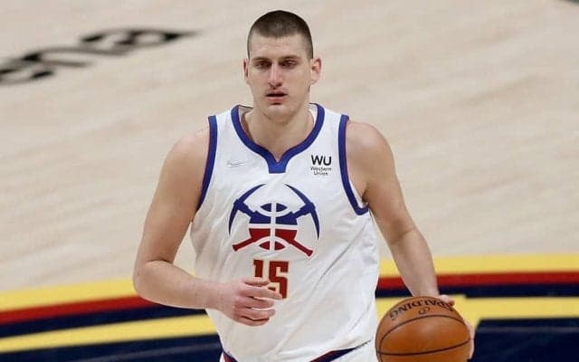 今季ダブルダブルでリーグトップを快走するニコラ・ヨキッチがチーム新記録を樹立