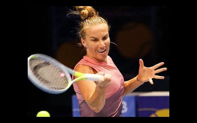  クズネツォワ快勝で8強入り 