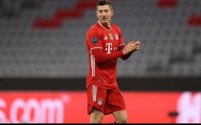 バイエルン、PSGとの再戦についてSDが見解 レヴァンドフスキの代表招集の可否にも言及