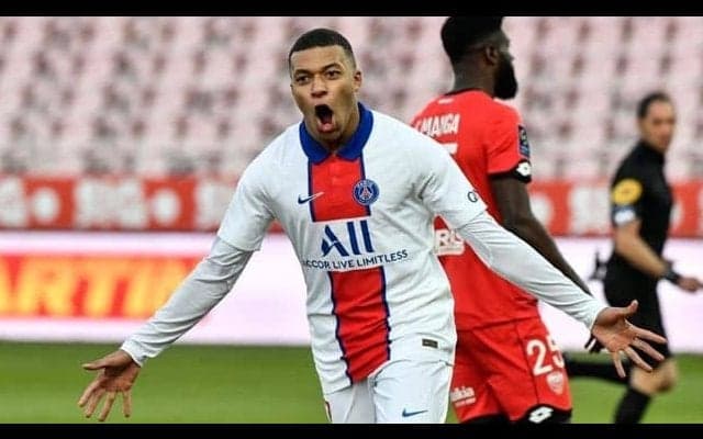 エムバペ 契約更新であれば年俸40億円近くに、C・ロナウドと同等に