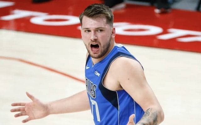 マブスがブレイザーズに快勝…ドンチッチが高確率の3ポイントで37得点をマーク