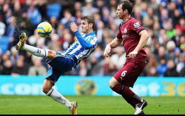 華麗な身のこなしでDFを翻弄！絶妙トラップからの反転ジャンピングボレー/2013-14【インクレディブル・ゴールズ】