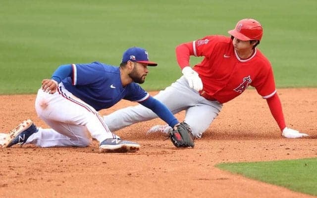 【MLB】大谷翔平がOP戦10試合連続安打、第2打席で強烈中前打　直後に二盗決める