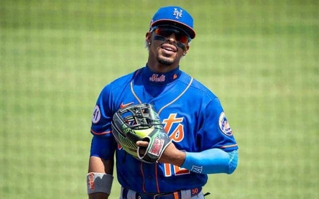 【MLB】走者は真顔で塩対応…　バレバレの“隠し球”でアウト狙う野手に「これは笑っちゃう」