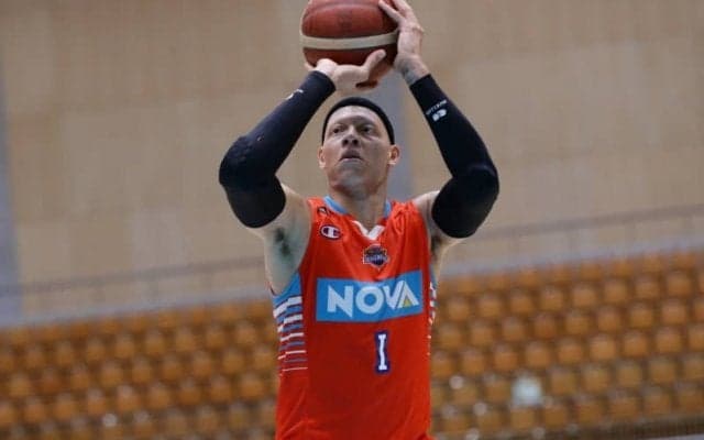 広島が同地区上位の三河をホームで撃破！　ケネディが今季最多33得点