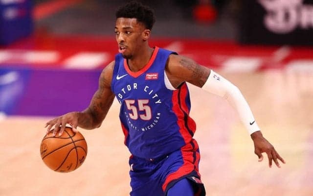 キングスとピストンズでトレード合意、大型ガードのデロン・ライトがキングスに移籍へ