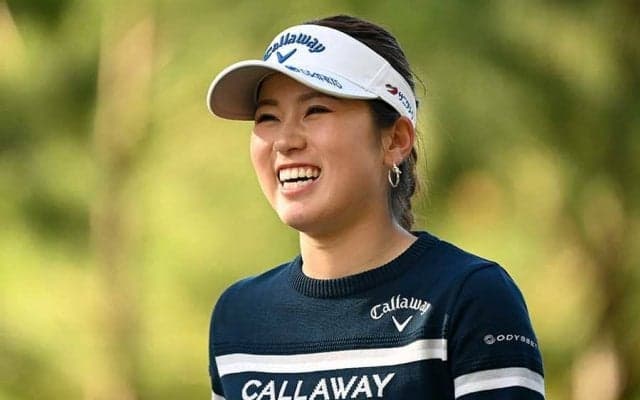 20歳西村優菜、笑顔で初V記念フラッグ販売を報告　ファン歓喜「欲しい」「かわいい」