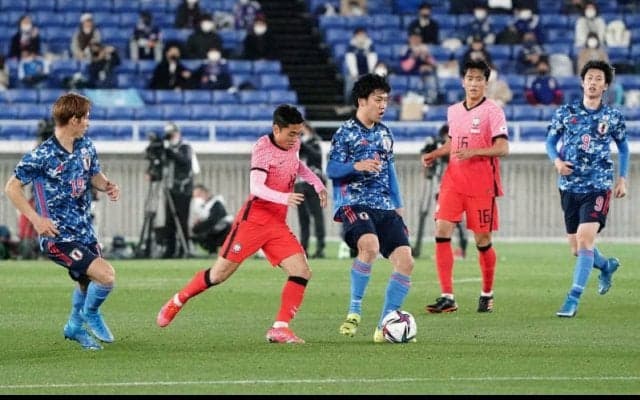 サムライブルーが日韓戦制す！デビュー者多数の日本代表が山根、鎌田、遠藤のゴールで3発快勝！《国際親善試合》