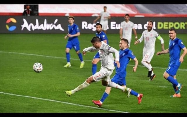 スペイン、保持率80％もアイディア乏しくドロー発進...PK1発のギリシャに勝ち切れず