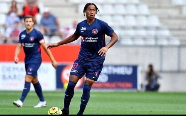 矢のような低空ミドル！スウェーデンの新星が決めた強烈シュート/2020-21【インクレディブル・ゴールズ】