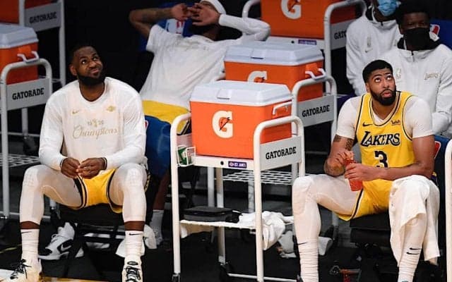 デイビスとレブロンの復帰までの日数が判明…レイカーズは補強へと動くか？