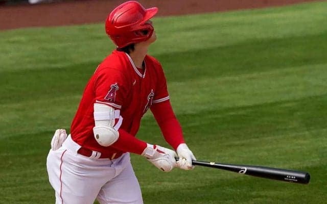 【MLB】理解に困る衝撃弾「どうやって逆方向に？」　大谷翔平が見せた“常軌逸したパワー”