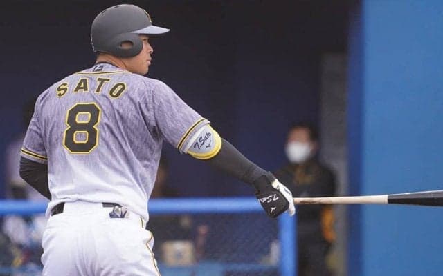佐藤輝明の衝撃1号が他球団に与える影響は？　阪神打線への“波及効果”を専門家指摘