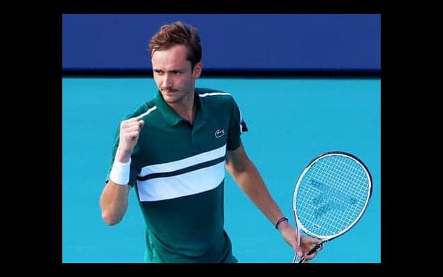  メド けいれん乗り越え16強 