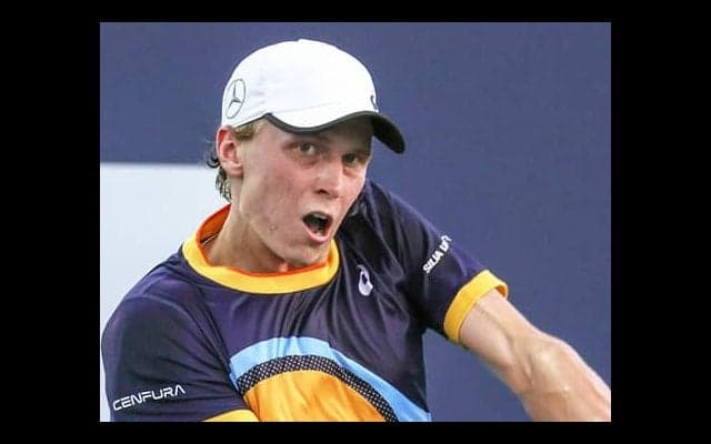  21歳ルースヴォリ16強へ 