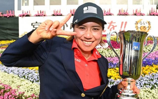 岡山絵里「コーチが変わったことが一番大きかった」　アメ車を糧に掴んだツアー2勝目