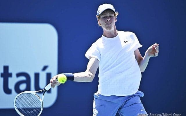 19歳シナーが激闘の末、24歳カチャノフを下す[マイアミ・オープン]