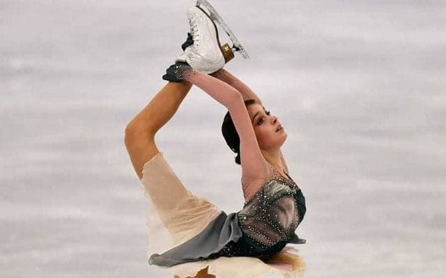 「ああ、私はもうダメです」　コロナ禍のシェルバコワ初V、ロシア五輪王者が涙した