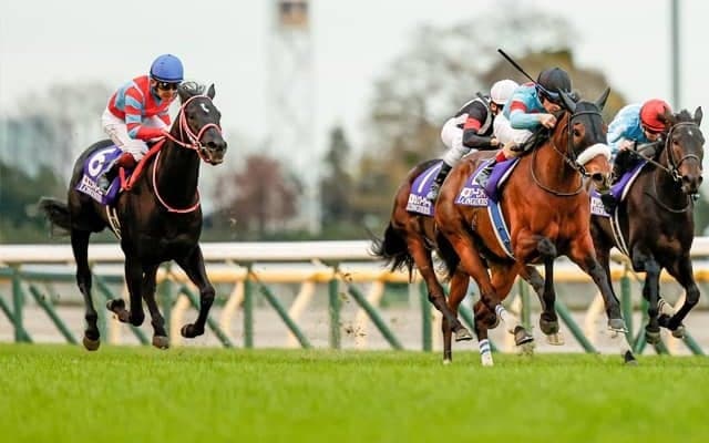 【大阪杯予想】圧倒的人気馬の連敗をコントレイルが止めるのか/JRA重賞レース展望