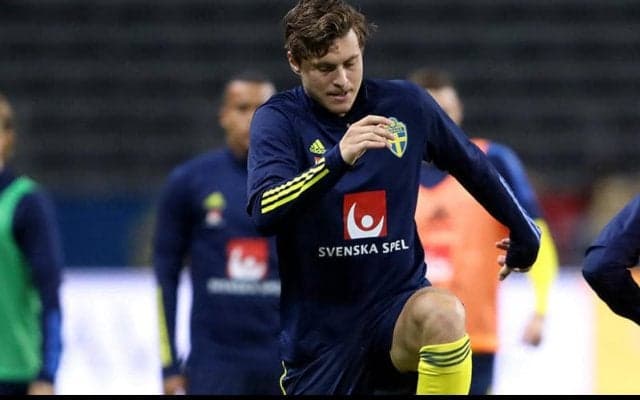 背中のケガと格闘のリンデロフ、「個人的な理由」で代表離脱