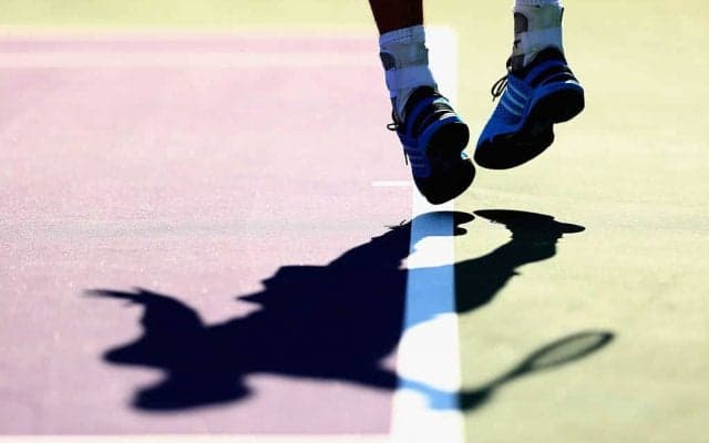 テニスにバックハンドは要らない？夢の\"オールフォア\"でプレーするジュニアが話題