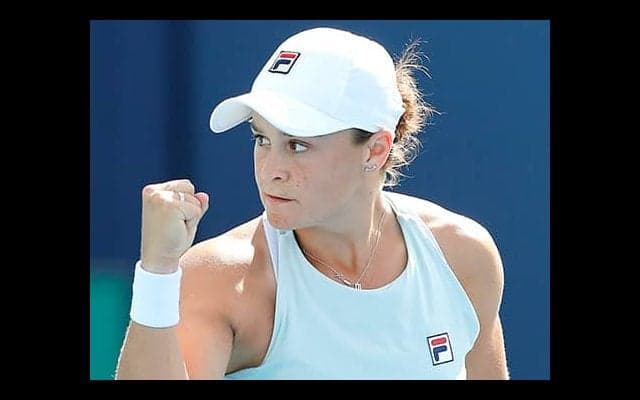 女王が激闘制しマイアミ4強へ