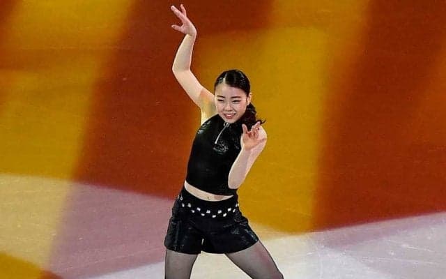 紀平梨花、制服姿でN高卒業式に登場　隔離先のホテルから喜び「本当にいい3年間だった」