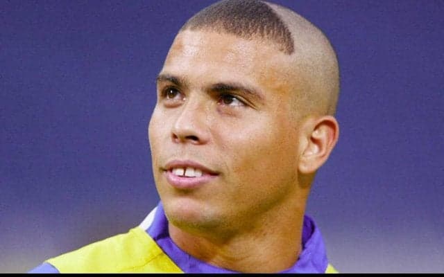 ロナウドが日韓W杯での“大五郎カット”を謝罪、奇抜な髪型の裏事情とは？