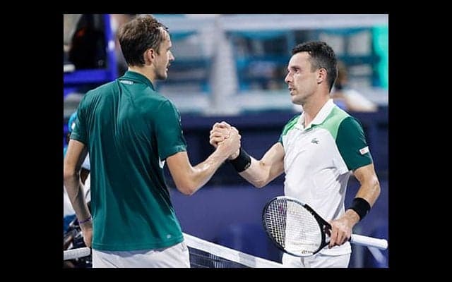 メドに快勝でマイアミ4強入り