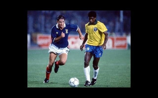 マラドーナの標的にされた元祖「フェノメノ」が日本にたどり着くまで