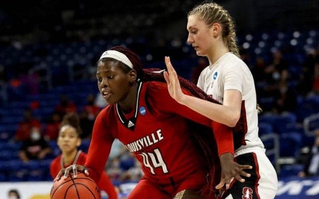 あまりの格差に唖然…カイリー・アービングやベン・シモンズがNCAAの男尊女卑に苦言