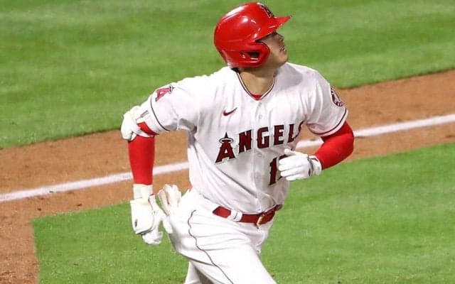 【MLB】大谷翔平、圧巻の1号2ランに敵地解説も脱帽　「どれだけ力強いか誰でも分かる」