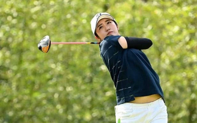 21歳稲見萌寧が「66」猛チャージ　6位浮上も慢心なし「誰も勝てない実力つけないと」