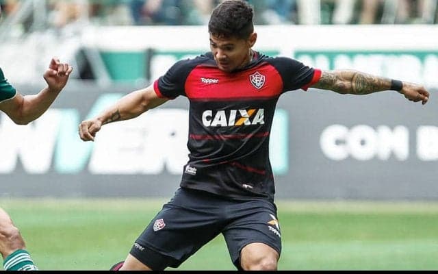 横浜FMのFWレオ・セアラが来日「早くチームの助けになりたい」