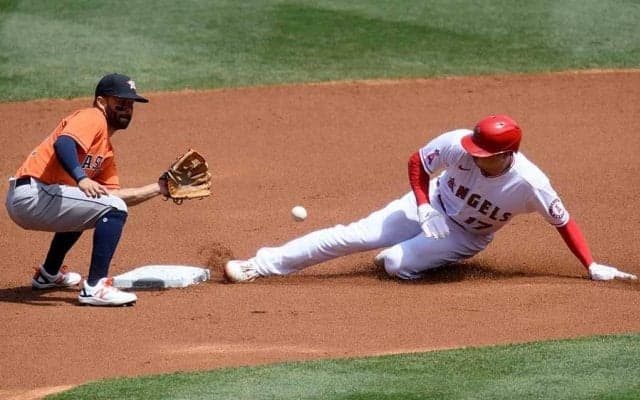 【MLB】大谷翔平、通算209勝グリンキーから投手内野安打　二盗でトラウト先制2ラン演出