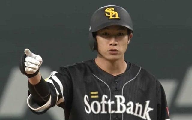 「またよくわかんない打球」鷹・柳田の“フェンス直撃二塁打”が「相当やばい」