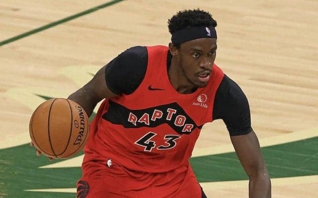ラプターズはシアカムが27得点を挙げるもレイカーズに敗戦…渡邊は8得点