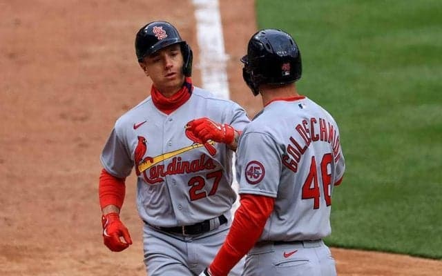 【MLB】「なんて一撃だ」　粉々になったカメラがボール直撃の瞬間捉えた“恐怖映像”が話題