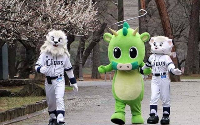 西武とさいたま市がタッグを組んだ世界初のプロジェクト　パ・リーグウォークって？