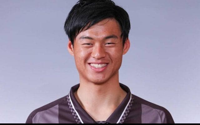 札幌の2m長身GK中野小次郎が左ヒザ内側側副じん帯損傷で離脱