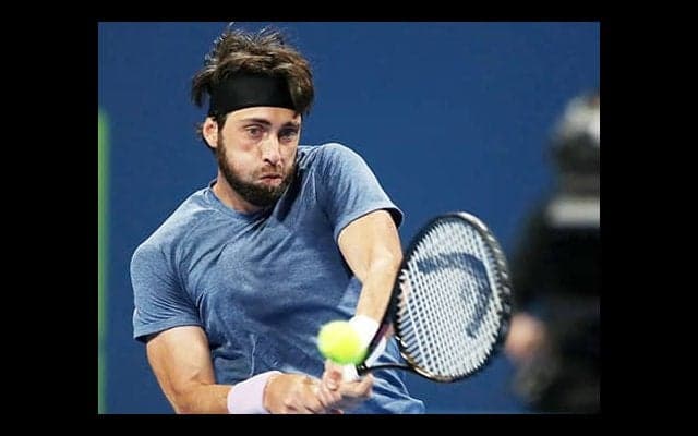  3時間の激闘制し初戦突破 