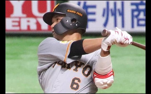 巨人・坂本勇人、今季初2番で待望の初アーチ　バックスクリーン左へ先制弾