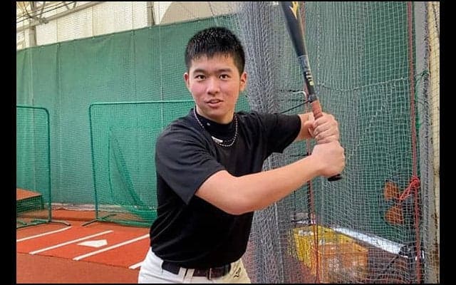柳田やバリー・ボンズらを彷彿のフォロースルー　仙台育英進学の注目1年生スラッガー