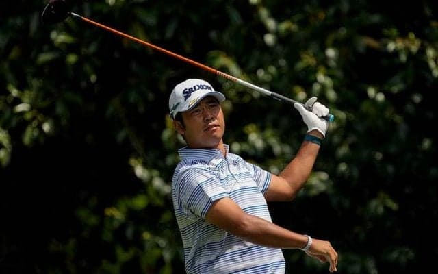 松山が2位好発進　イーグル奪取の絶妙プレーにファン反響「ゲームのように上手い」